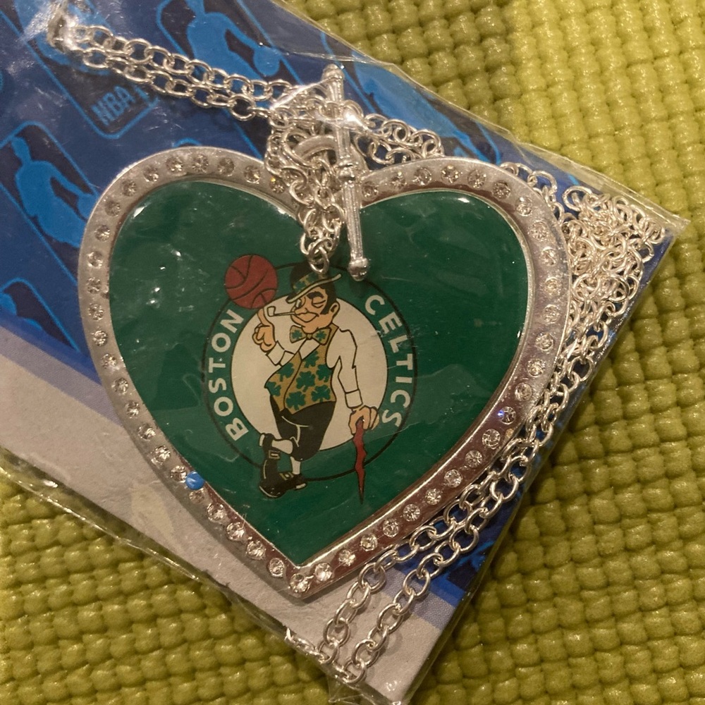 Boston Celtics Big Bling Pendant Necklace Little Earth NBA Charming Necklace